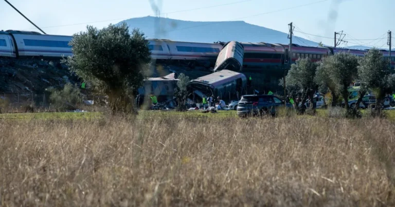 MAE cere Spaniei date despre identitatea și cetățenia victimelor accidentului feroviar MAE cere Spaniei date despre identitatea și cetățenia victimelor accidentului feroviar