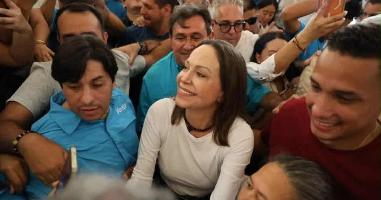 Maria Corina Machado revine în Venezuela după aproape un an de exil