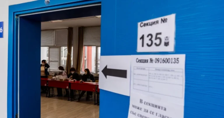 Președinte de secție de votare din Burgas, înlăturat pentru ebrietate Președinte de secție de votare din Burgas, înlăturat pentru ebrietate