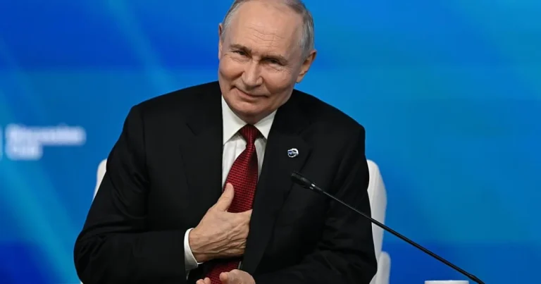 Putin, felicitat de lideri străini de ziua sa. Pe cine mai așteaptă