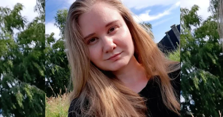 Rusia ar mușamaliza moartea unei tinere de 28 de ani. Se speculează că lucra la o armă bio Rusia ar mușamaliza moartea unei tinere de 28 de ani. Se speculează că lucra la o armă bio