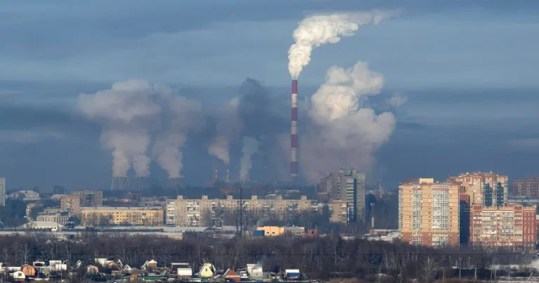 Rusia crește producția de motorină după acordul cu SUA