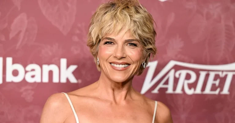 Selma Blair, acuzată și de agresiune asupra unui polițist și a unei asistente