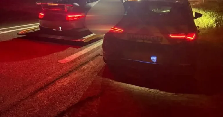 Șofer de Porsche prins cu 312 km/h în Franța ar putea scăpa nepedepsit Șofer de Porsche prins cu 312 km/h în Franța ar putea scăpa nepedepsit