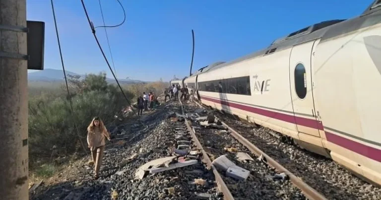Spania are peste 3.200 km de cale ferată de mare viteză. Cât de repede circulă trenurile