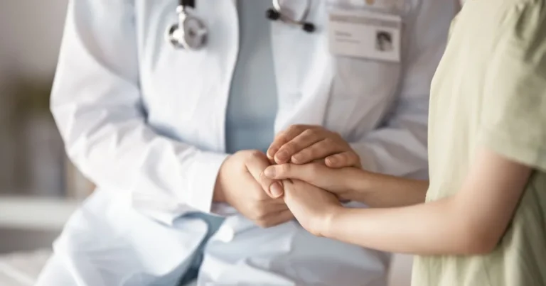 Tot mai multe cazuri de cancer la tineri. Cele mai frecvente tipuri de tumori Tot mai multe cazuri de cancer la tineri. Cele mai frecvente tipuri de tumori
