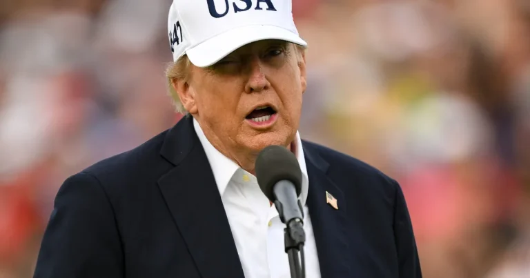 Trump vrea să schimbe numele unui stat. Cum ar putea fi numită o parte importantă din SUA Trump vrea să schimbe numele unui stat. Cum ar putea fi numită o parte importantă din SUA